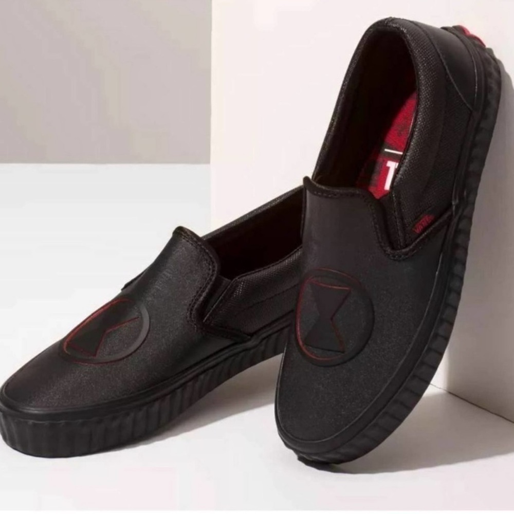 Vans Marvel Black Widow Classic Slip On Shoe Size 7 Women